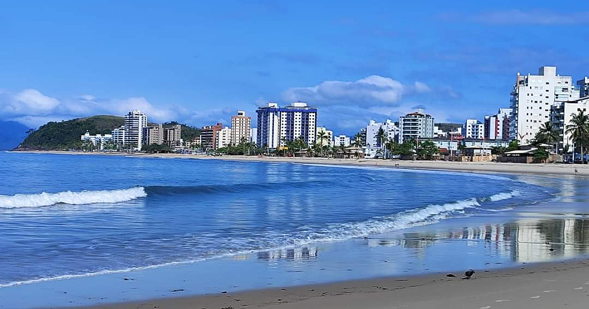 Cetesb mostra 16 praias poluídas neste feriadão no LN