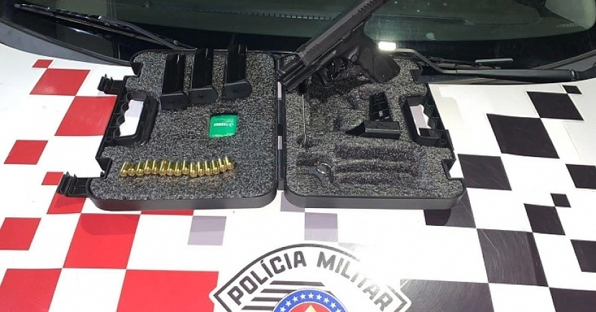 Polícia Militar prende dois homens por porte ilegal de arma em Ubatuba