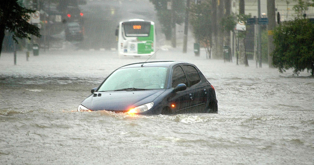 VÍDEO: Final de semana na região é marcada por temporais em diversas cidades; Ubatuba registra 190 mm em 24 horas