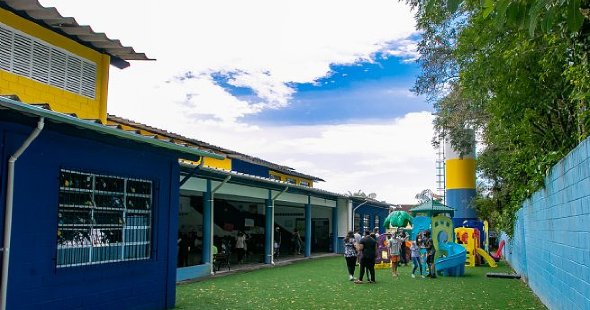 Prefeitura de São Sebastião indica terrenos para construção de três novas escolas em Juquehy