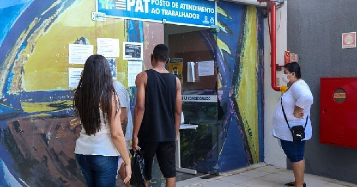 PAT de São Sebastião inicia semana com mais de 100 vagas de emprego