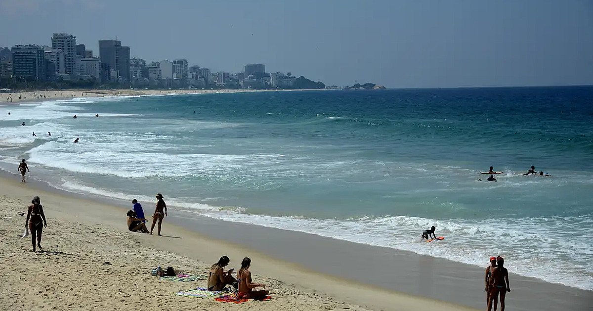 Senado retoma debate de PEC que pode privatizar praias