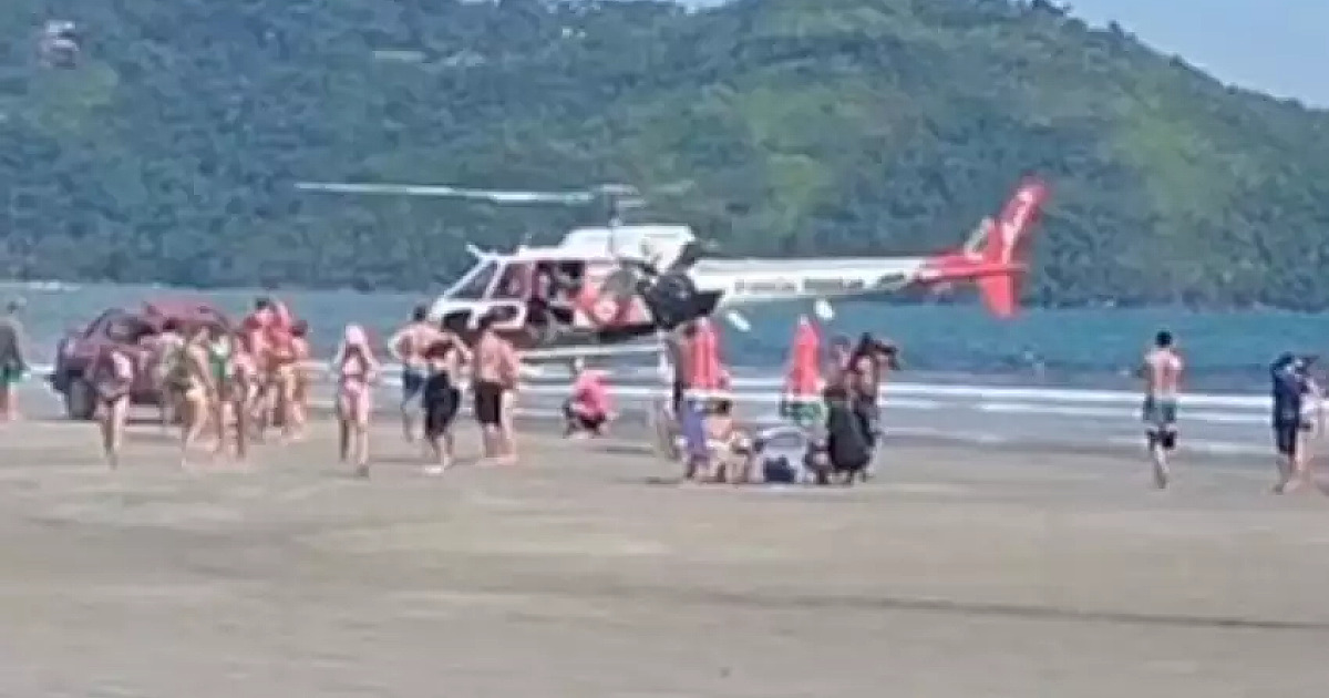 Adolescente é resgatado após bater a cabeça no mar em Ubatuba