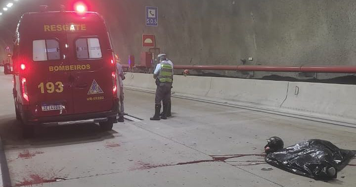 Colisão dentro de túnel do Contorno Sul mata condutor de moto e deixa adolescente ferido em São Sebastião