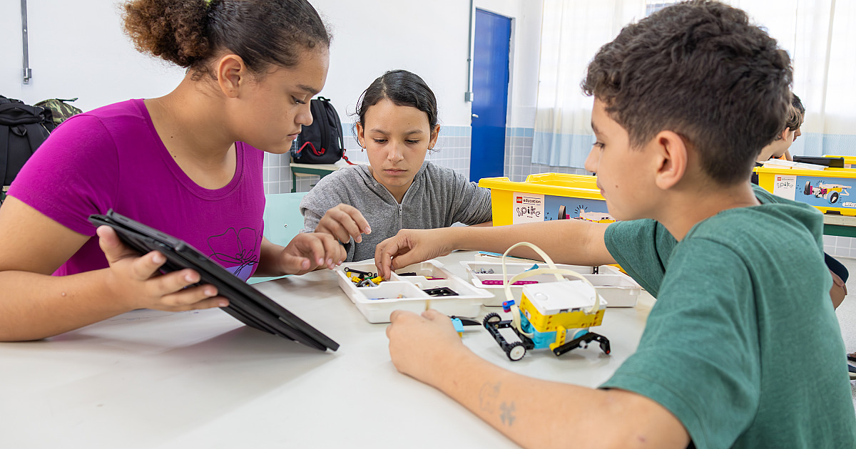 Robótica Educacional já é realidade nas escolas de São Sebastião e transforma o preparo dos alunos para o futuro