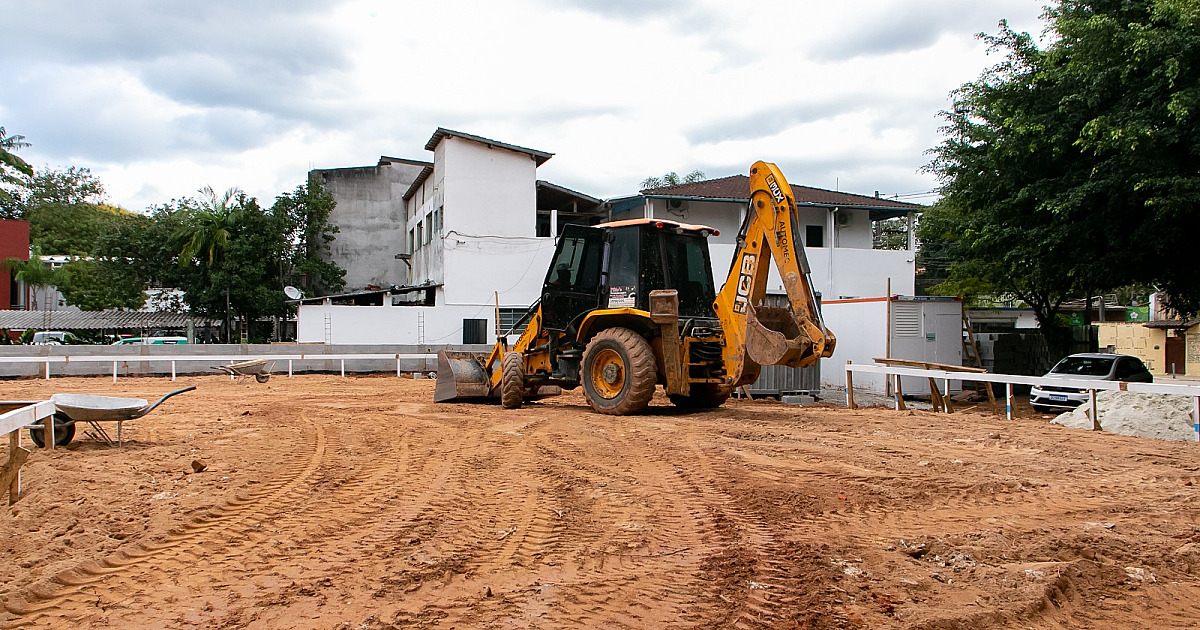 Prefeitura de São Sebastião inicia construção do Centro de Formação de Professores em Boiçucanga