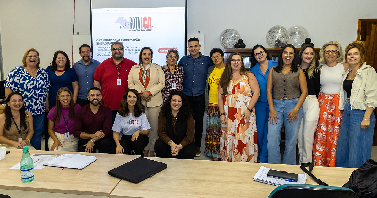 Ilhabela participa de encontro regional para fortalecer estratégias de alfabetização infantil