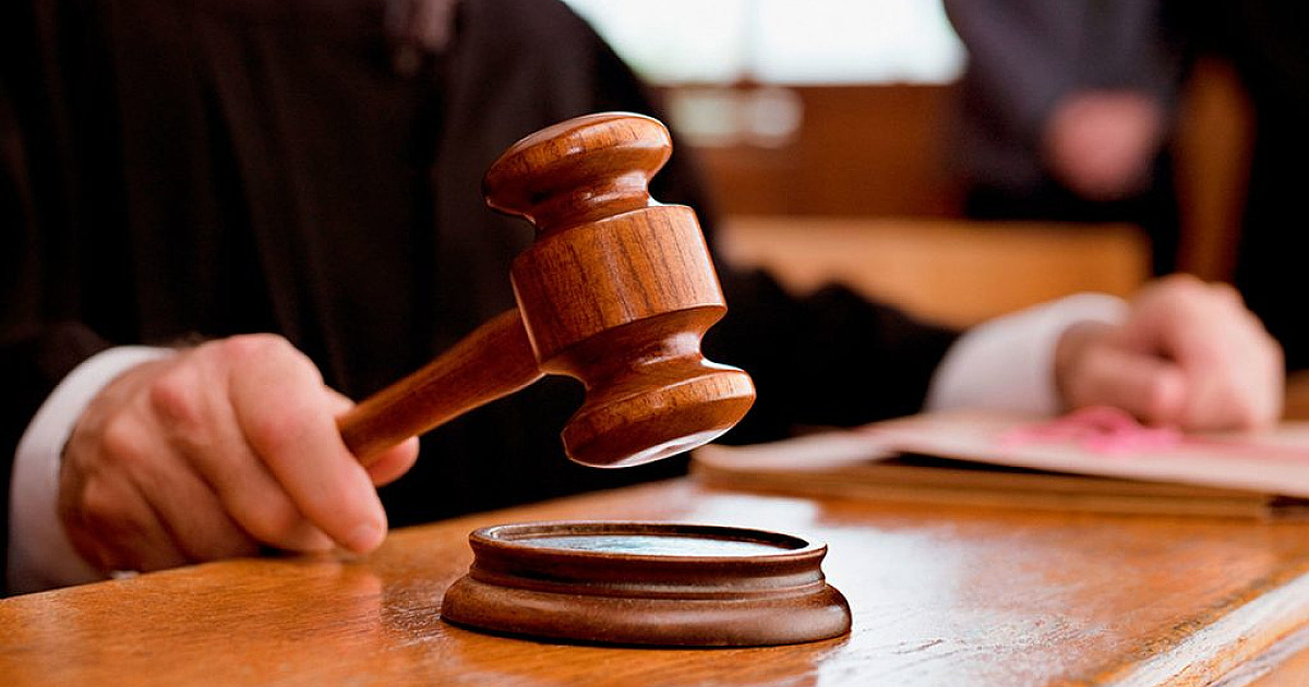Homem é condenado a 27 anos de prisão por homicídio e tentativa contra irmãos em São Sebastião