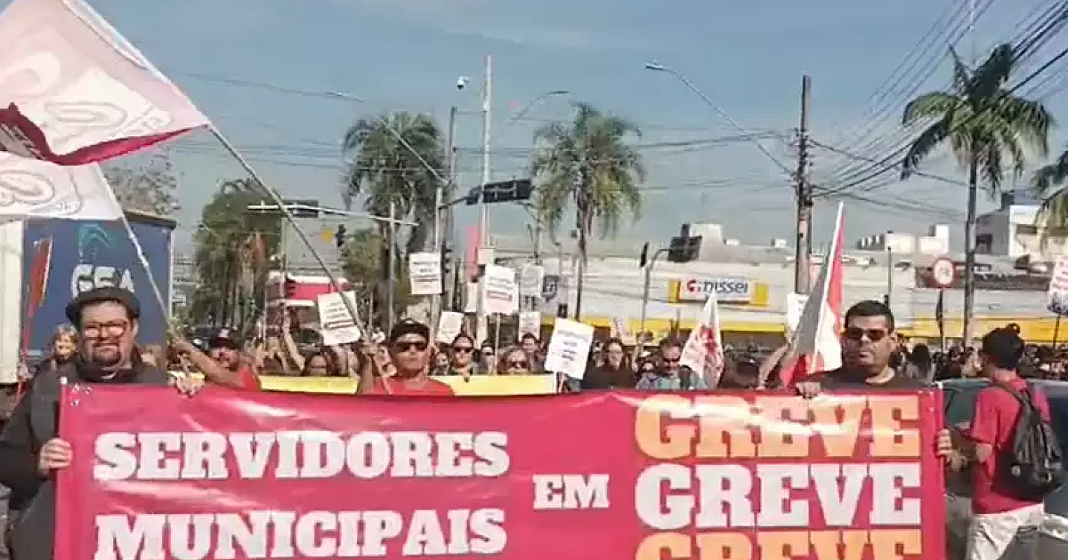 Servidores municipais de Jacareí entram em greve nesta segunda