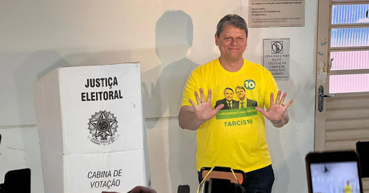 Tarcísio lidera com 60,1% dos votos válidos em São Paulo, diz pesquisa