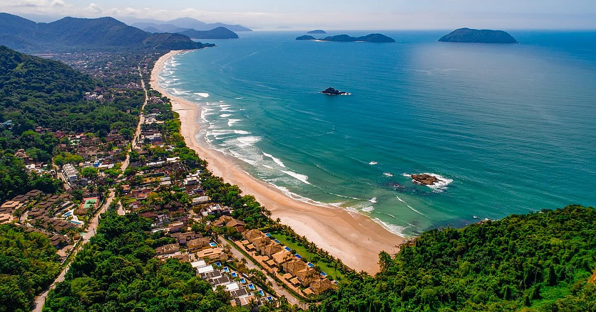 Praia de Juquehy, em São Sebastião, lidera entre os destinos tendência de 2026