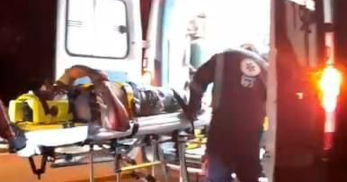 Motoboy fica ferido em acidente na Costa Sul de S.S