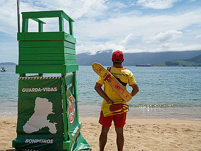 Veja recomendações dos Bombeiros para reduzir situações de perigo no mar