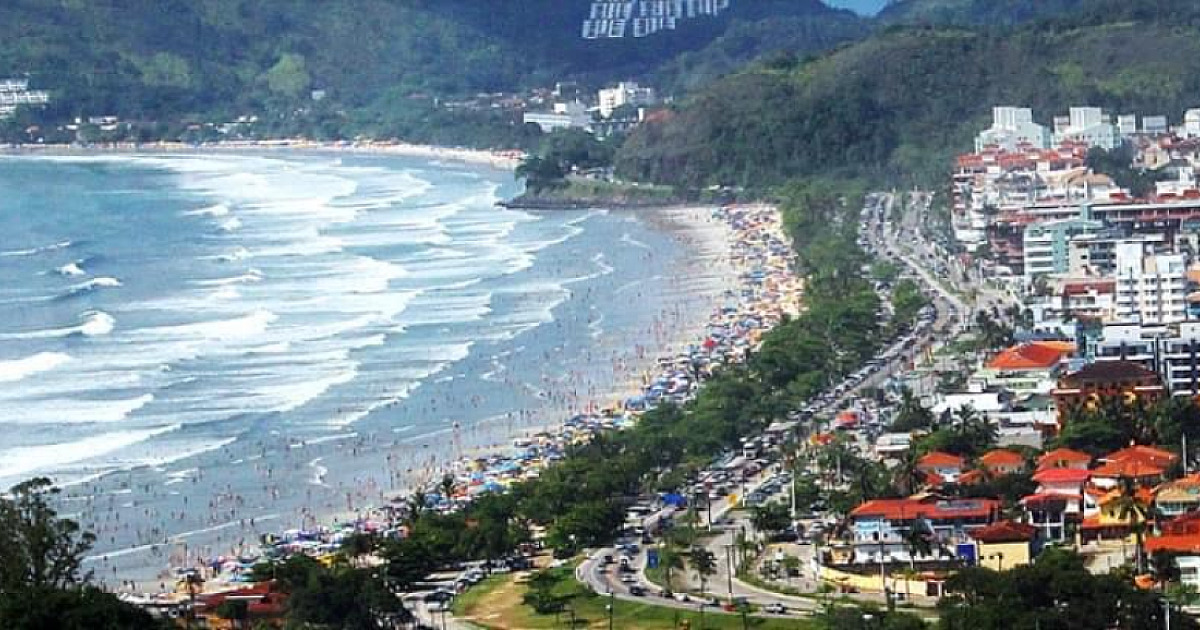 GBMar salva vida de idoso que se afogou na praia Maranduba