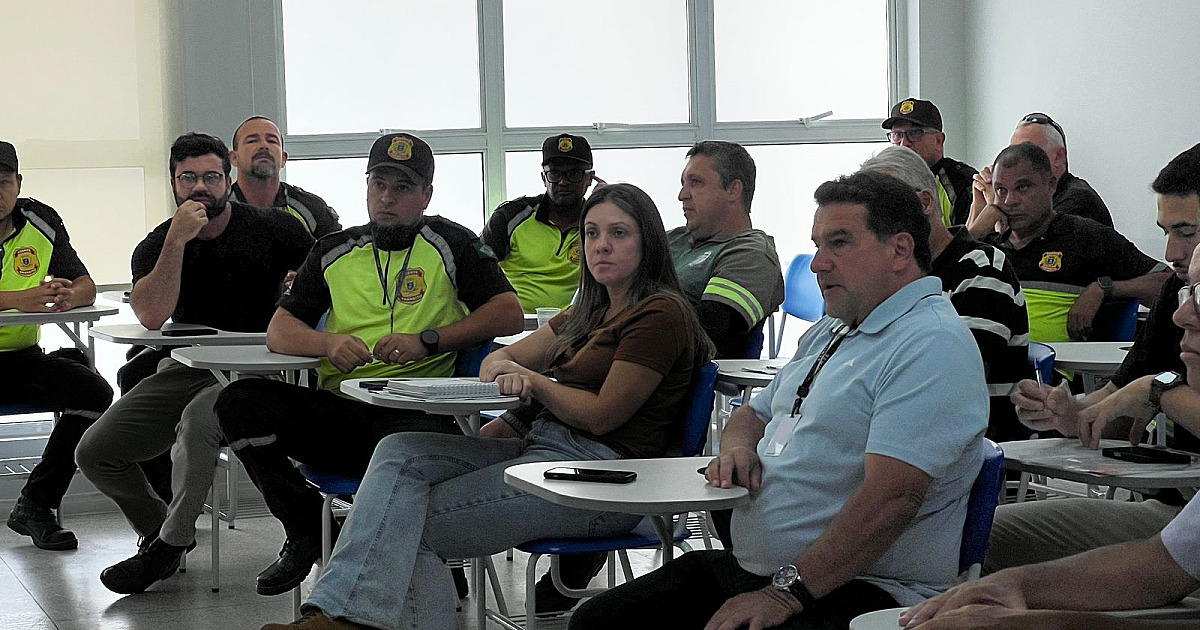Prefeitura de Ilhabela promove oficina de integração operacional para aprimorar logística da balsa