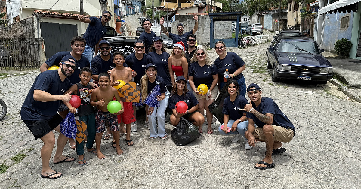 Projeto Litoral Jovens realiza Ação Social Dia das Crianças no Itatinga