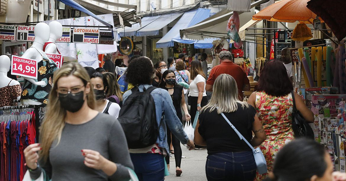 Pequenos negócios geram 72% das vagas de emprego no primeiro semestre
