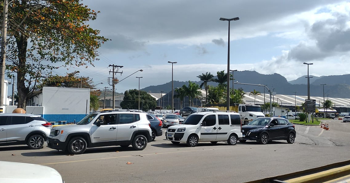 Fortes rajadas de vento paralisam travessia de balsa nesta sexta-feira (11)