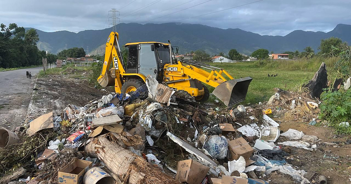Secretaria de Serviços Públicos intensifica limpeza dos bairros de Caraguatatuba na segunda semana de novembro