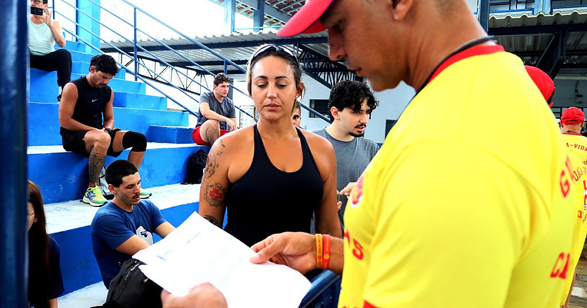 Aprovados iniciam curso de guarda-vidas temporários em Caraguatatuba na próxima semana