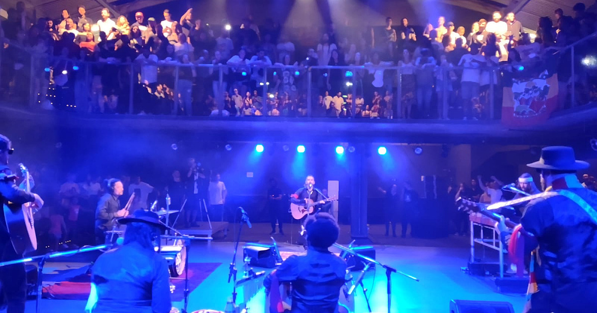 Mato Seco faz show em São Paulo para comemorar 20 anos de carreira
