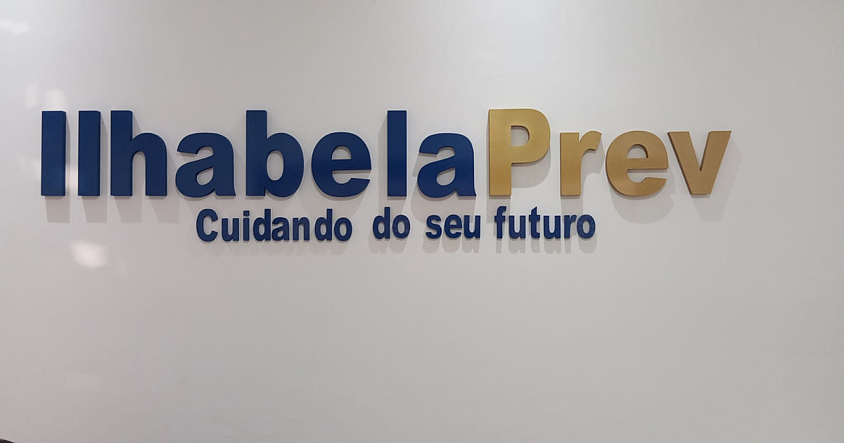 Prefeito Toninho Colucci recebe prêmio Destaque Brasil de Investimentos 2024