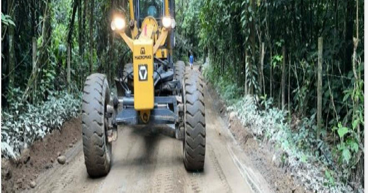 Prefeitura realiza perenização asfáltica na Estrada Rio das Pedras em S.S