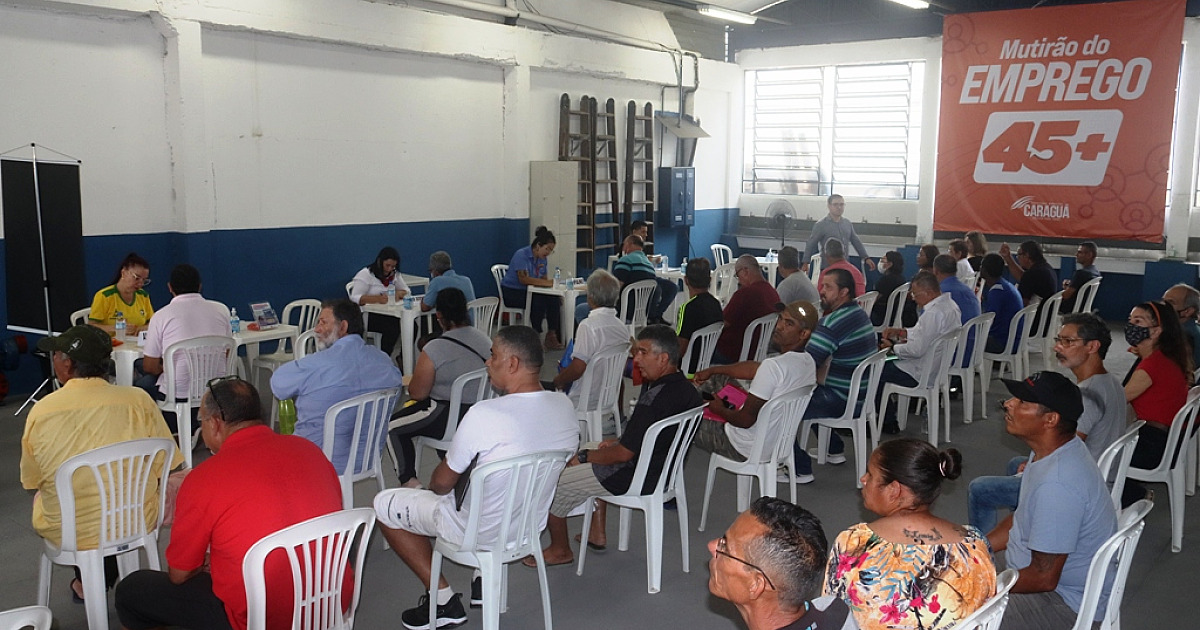 Mutirão do Emprego para pessoas com mais de 45 anos é amanhã no Teatro Mario Covas