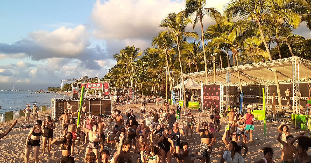 Prefeitura de Ilhabela promove aulas gratuitas de dança na arena do Verão Ilhabela Viva