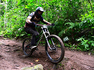 Ilhabela sedia 5ª etapa da Liga Paulista de Downhill neste fim de semana
