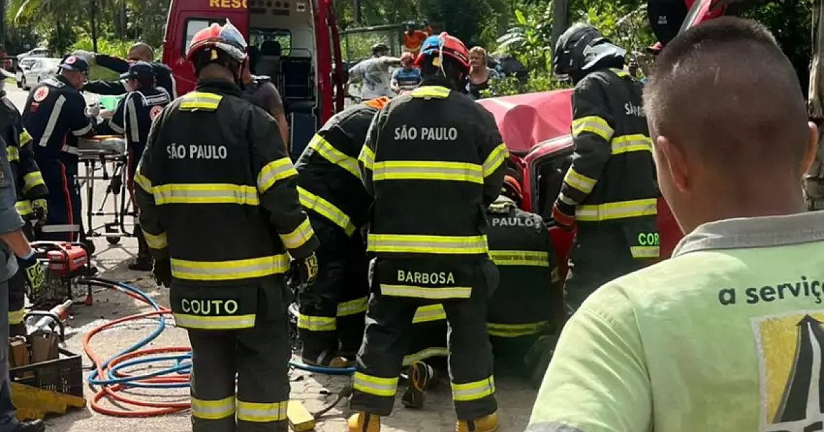 Acidente deixa um morto e um ferido na SP-55 em Caraguatatuba