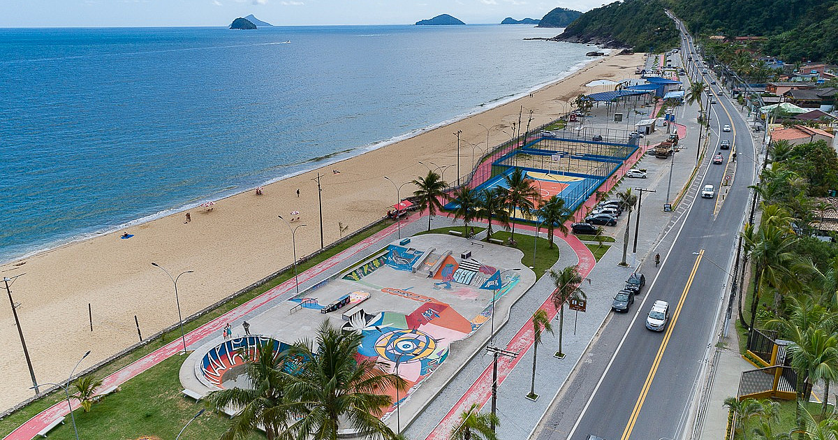 Prefeitura entrega obra de urbanização da Praça Pôr do Sol e da orla da praia de Boiçucanga