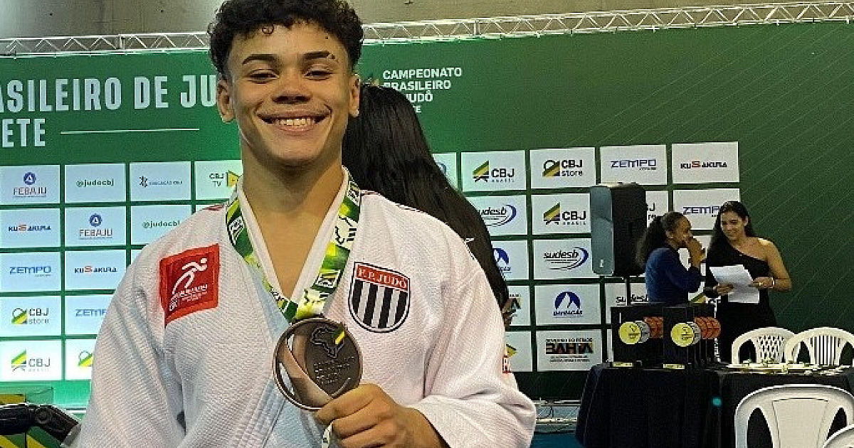 Judoca de São Sebastião conquista bronze individual e prata por equipe no Campeonato Brasileiro de Judô Sub-18