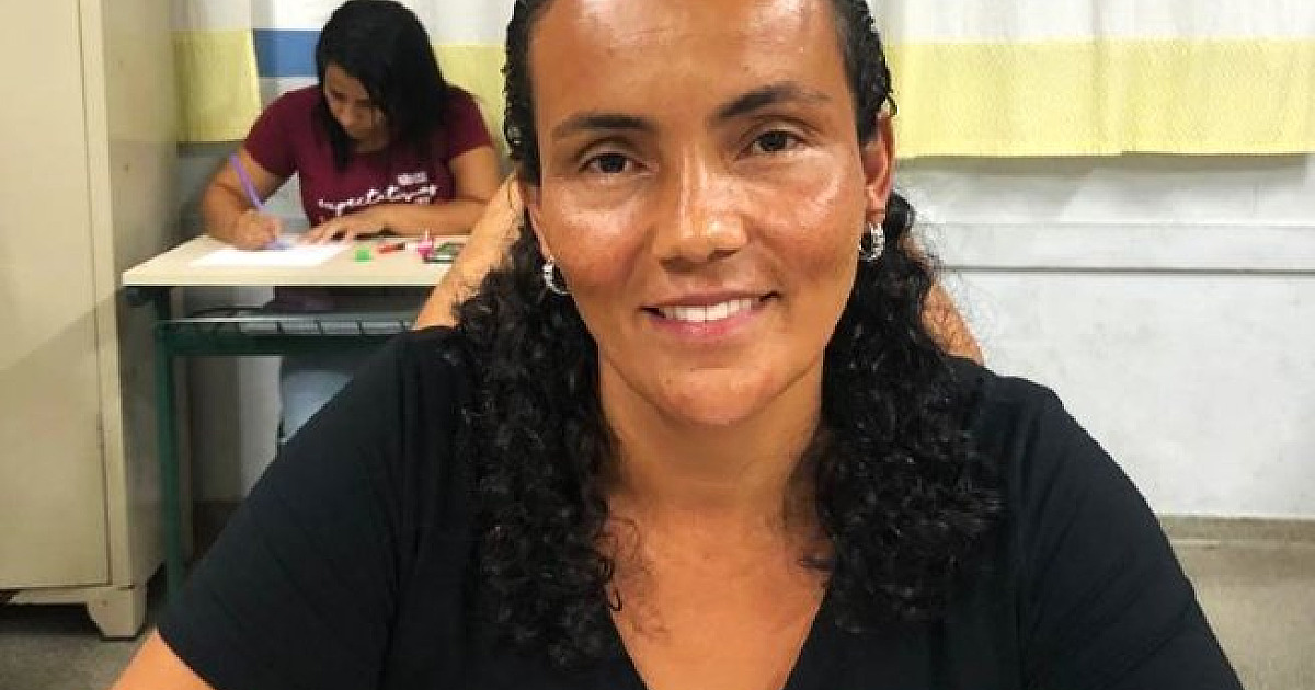 Estudante da EJA de São Sebastião tem poesia publicada em revista de arte literária