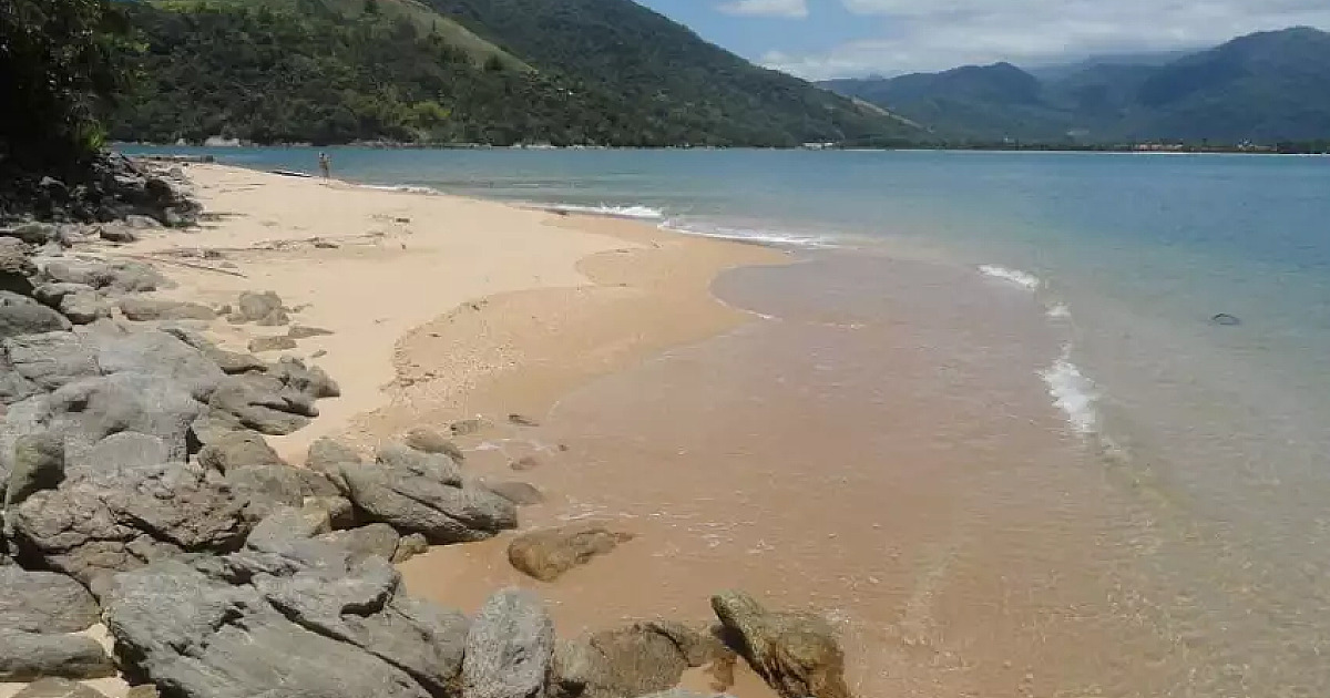 Após 4 dias, GBMar encerra buscas a surfista que sumiu em Ubatuba