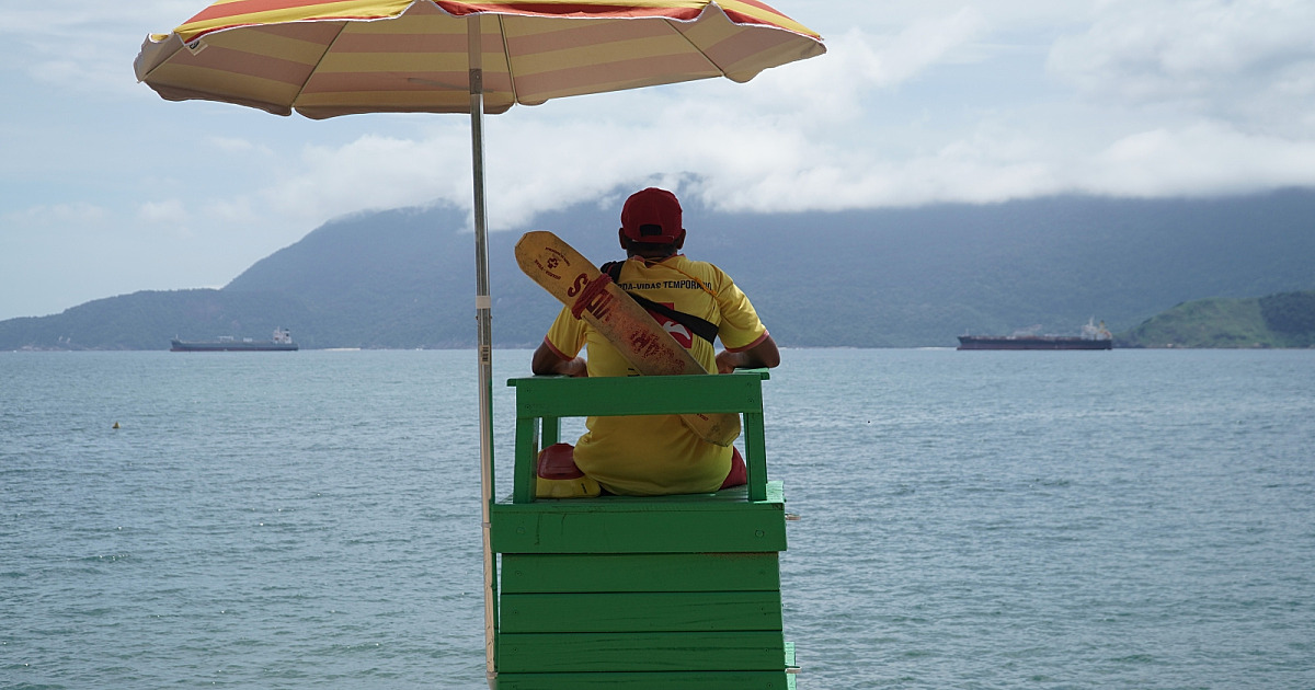 Temporada de Verão 2026 Prefeitura de Ilhabela abre 20 vagas para Guarda-Vidas temporários