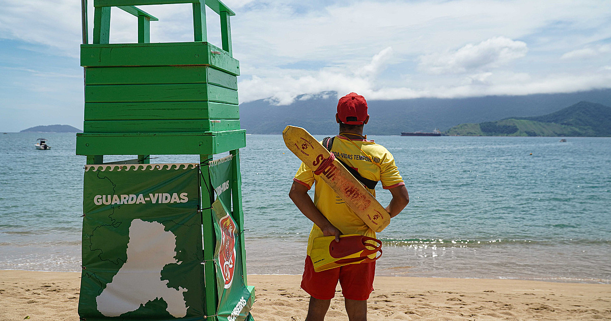Ilhabela inicia formação de Guarda-Vidas Municipais