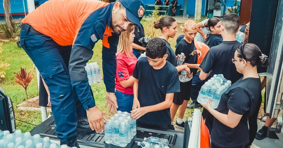 Defesa Civil e Fundo Social levam mais de 8 toneladas de donativos para vítimas das chuvas em MG