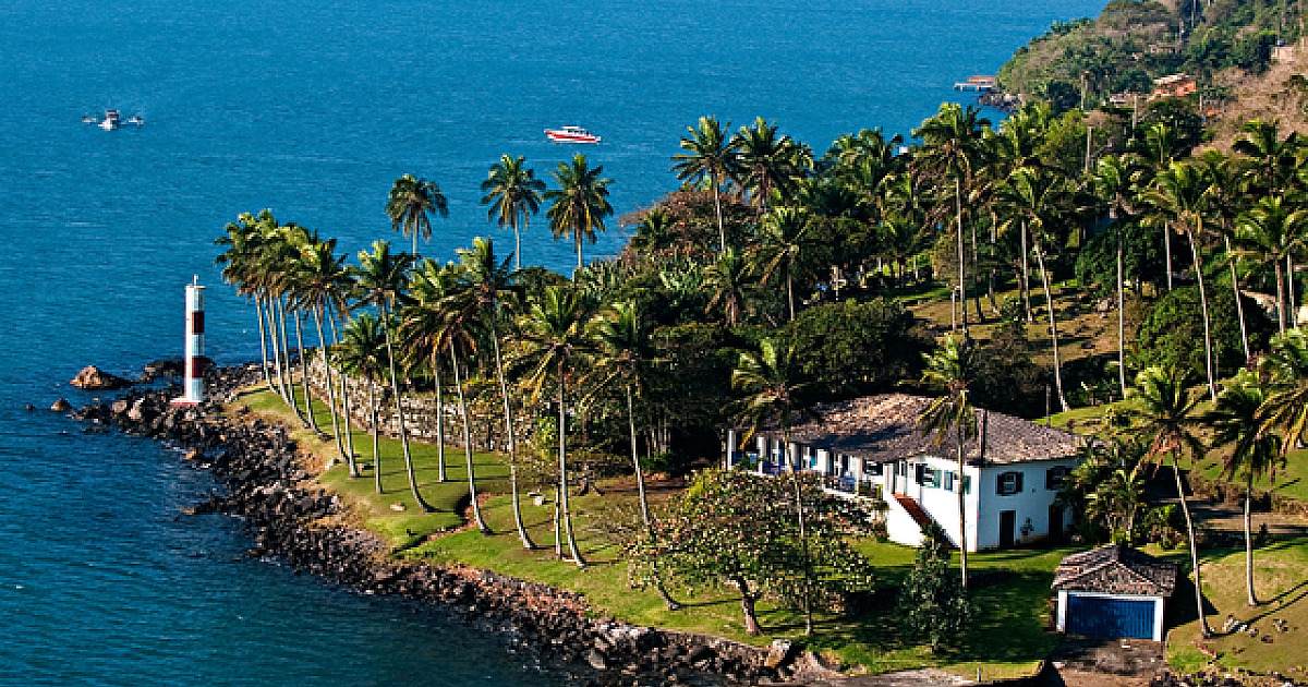 Ilhabela recebe visitantes dos EUA e entra no debate global sobre afroturismo