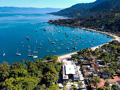 Ilhabela registra alta ocupação hoteleira e projeta forte movimento para o feriado de Páscoa