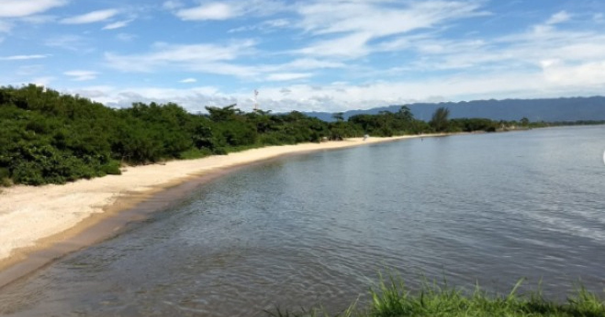 Corpo com sinais de violência é encontrado na Praia da Enseada, em São Sebastião