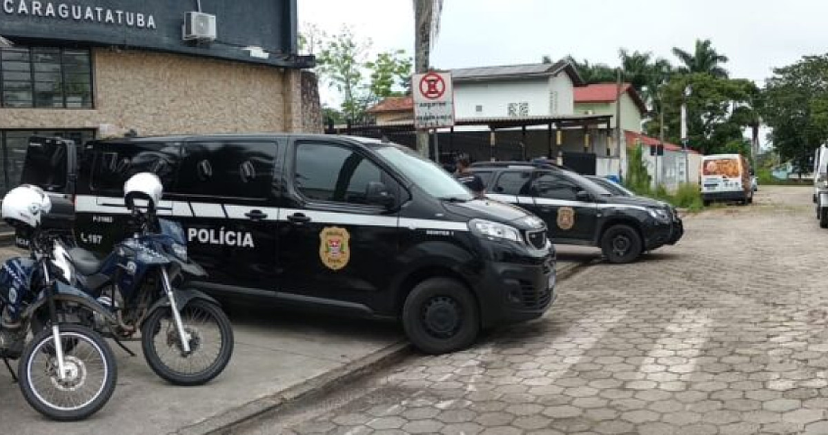 Polícia procura agressores de homem morto em rua de Caraguatatuba