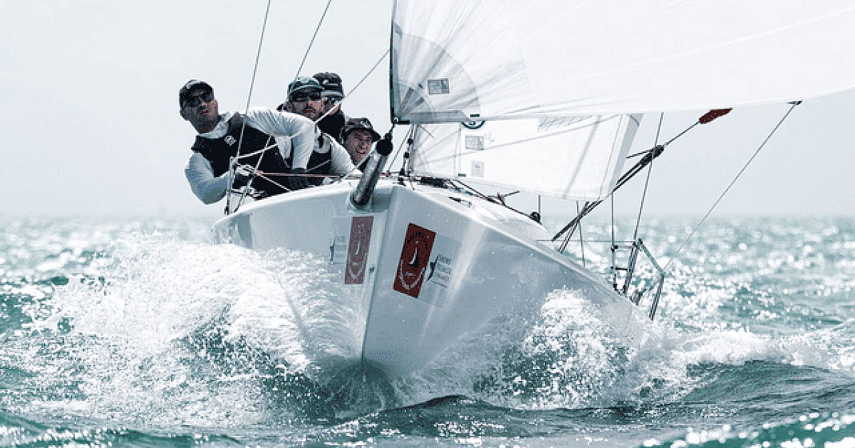 Velejador de Ilhabela integra equipe brasileira campeã inédita do J/70 Midwinter Championship, em Miami
