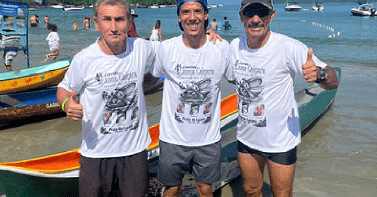 Atletas do remo de Ilhabela fazem dobradinha e conquistam pódios na 4ª Corrida de Canoa Caiçara dos 3 irmãos em Ubatuba