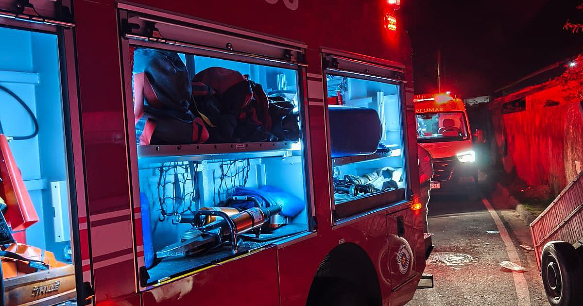 Incêndio em imóvel deixa homem morto e outro gravemente ferido em São Sebastião
