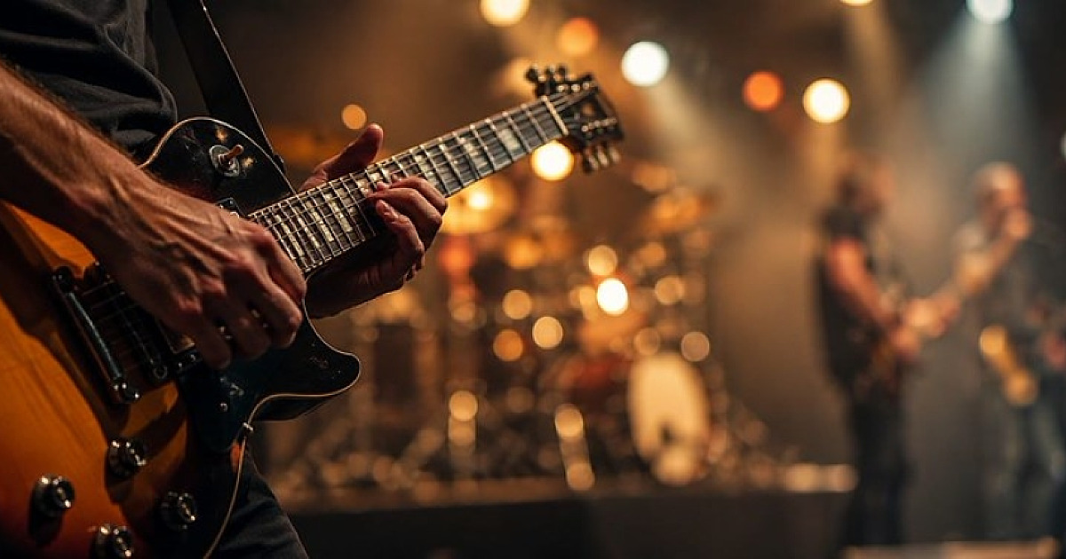 Tributos ao rock internacional, bandas locais e gastronomia artesanal marcam edição do Rock Beer 2026 em Caraguatatuba