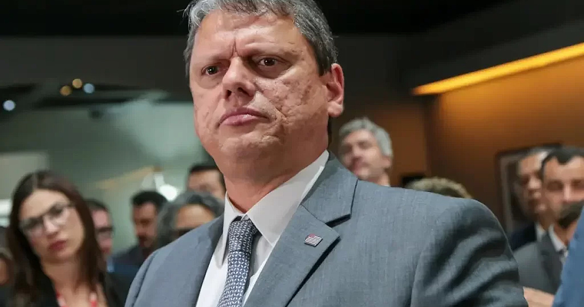 Tarcísio mantém larga vantagem sobre Haddad em nova pesquisa para o governo de SP