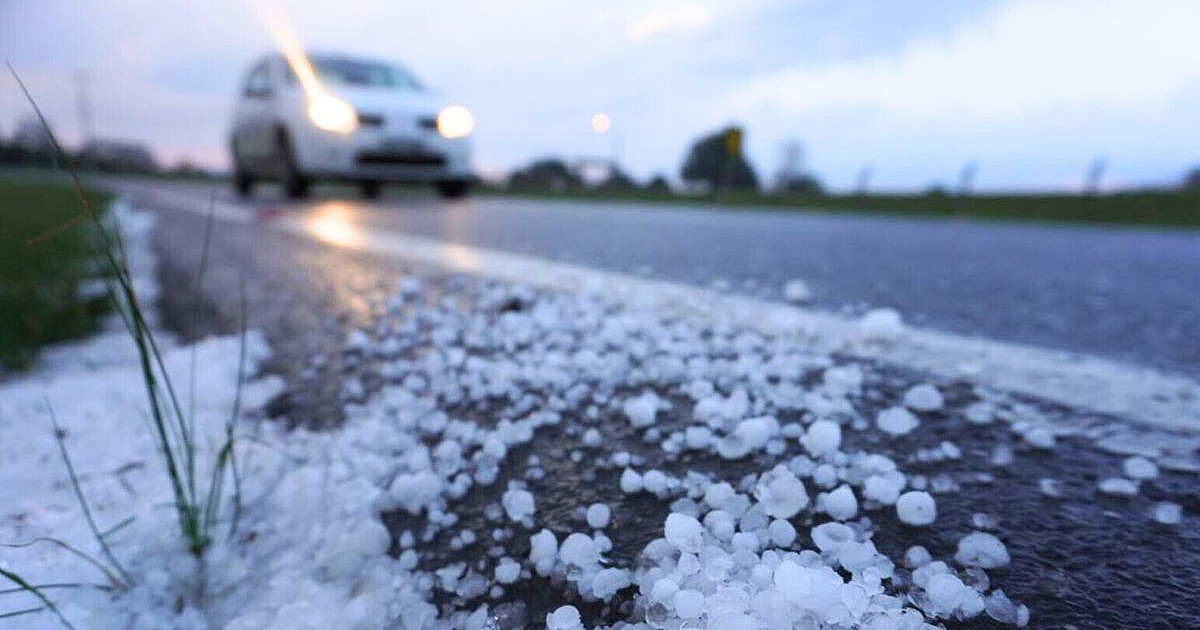 RMVale pode ter chuva forte e granizo nesta terça (26), alerta INMET