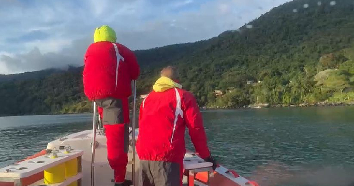 Ilhabela: buscas por casal desaparecido entram no segundo dia