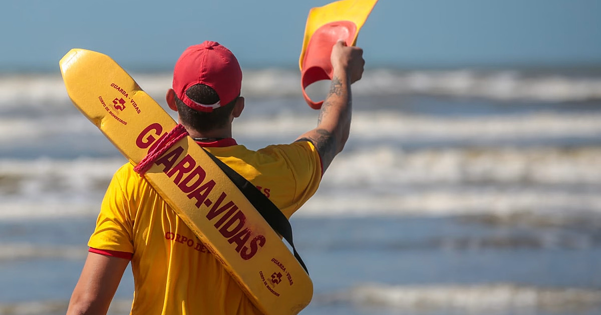 Turista morre afogado na Praia da Enseada em Ubatuba